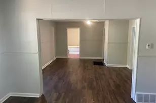 1776 McIlwrath St, Muskegon, MI 49442 - Photo 6