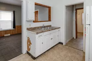 1721 Egleston Ave, Kalamazoo, MI 49001 - Photo 8