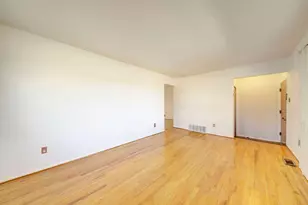 1179 Coleman St, Ypsilanti, MI 48198 - Photo 4