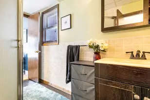 735 E Marshall St, Hastings, MI 49058 - Photo 16