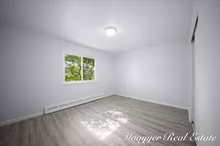 1051 Abbey Ct, Holland, MI 49423 - Photo 14