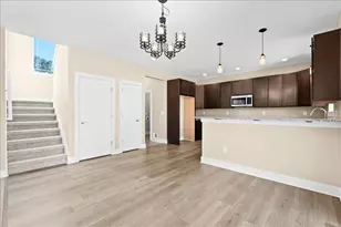 1535 Thimbleberry Dr, Holt, MI 48842 - Photo 8
