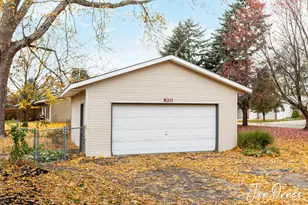 820 Lugers Rd, Holland, MI 49423 - Photo 30