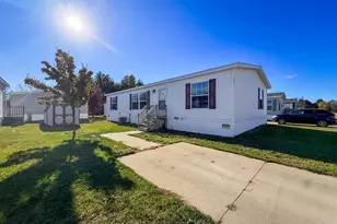 4883 Russet Ave, Muskegon, MI 49442 - Photo 2