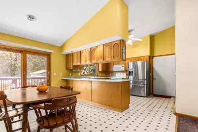 12790 Perry Road, Battle Creek, MI 49015 - Photo 8
