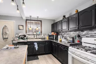 115 S Sherman St, Sheridan, MI 48884 - Photo 10