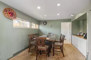 4105 Riverview Dr, Alma, MI 48801 - Photo 10