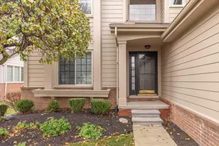 17200 Lake View Cir, Northville, MI 48168 - Photo 12
