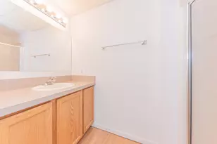 17200 Lake View Cir, Northville, MI 48168 - Photo 60