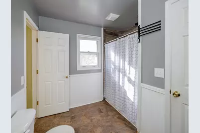 569 Club View Drive, Kalamazoo, MI 49009 - Photo 14