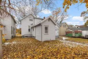 1514 6th St, Muskegon, MI 49441 - Photo 48