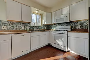 654 Alan Dr, Lake Orion, MI 48362 - Photo 18