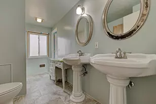 654 Alan Dr, Lake Orion, MI 48362 - Photo 30