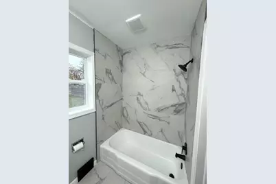 3820 Lowcroft Avenue, Lansing, MI 48910 - Photo 46