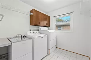 41849 Banbury Rd, Northville, MI 48168 - Photo 20