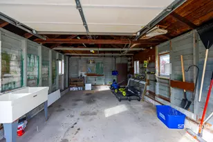 2545 Glenside Blvd, Muskegon, MI 49441 - Photo 24
