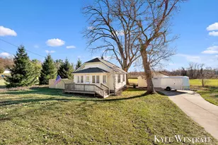 1722 144th Ave, Dorr, MI 49323 - Photo 2