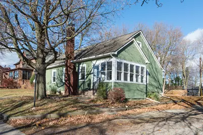 203 S Ann Arbor Street, Saline, MI 48176 - Photo 2