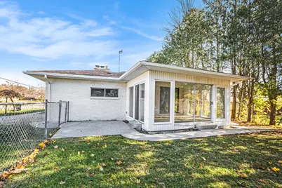 1524 Sweet Street NE, Grand Rapids, MI 49505 - Photo 26