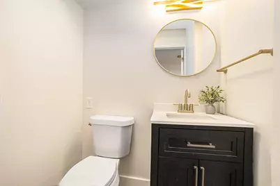 1524 Sweet Street NE, Grand Rapids, MI 49505 - Photo 10