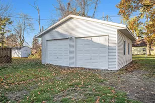 297-301 W 23rd St, Holland, MI 49423 - Photo 6