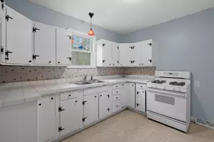 1120 W Maple St, Kalamazoo, MI 49008 - Photo 10