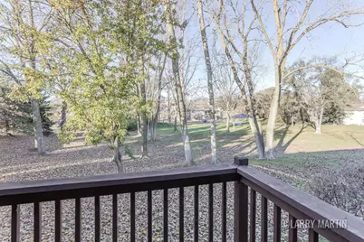 2098 Cranbrook Drive NE, Grand Rapids, MI 49505 - Photo 8