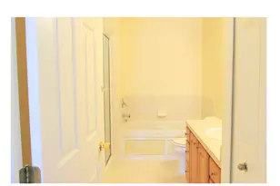 285 Carson Dr, Westland, MI 48185 - Photo 8