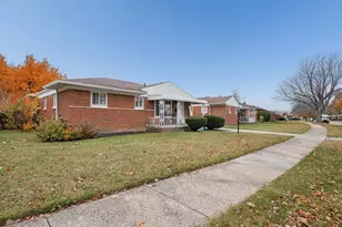 29717 Hanover Ave, Westland, MI 48186 - Photo 2