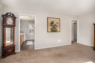 91 N Cedar Ave, Battle Creek, MI 49037 - Photo 6