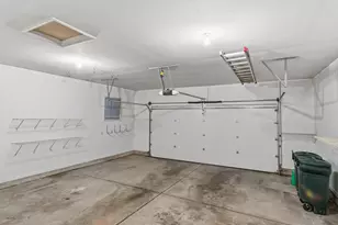 8040 Pepperwood Dr, Grand Blanc, MI 48439 - Photo 58