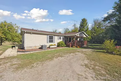 6838 Moreland Road, Jonesville, MI 49250 - Photo 2