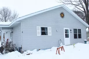 15149 David Ave, Grand Haven, MI 49417 - Photo 2