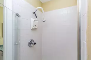 1093 Fairways Blvd Blvd, Troy, MI 48085 - Photo 20