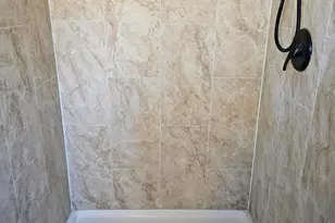 2536 Orchard Ln, Flint, MI 48504 - Photo 20