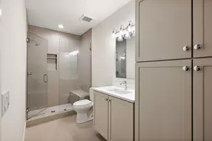 4182 Prescott Pk Cir, West Bloomfield, MI 48323 - Photo 12