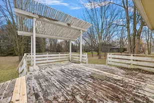 16465 28 Mile Rd, Ray, MI 48096 - Photo 32