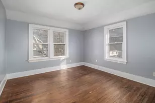 911 W Vine St, Kalamazoo, MI 49008 - Photo 12