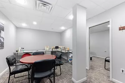 23944 Eureka Road, Taylor, MI 48180 - Photo 26