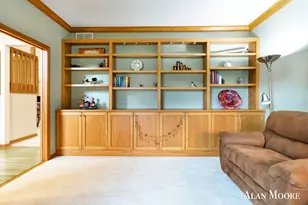 6574 Gran Via Dr NE, Rockford, MI 49341 - Photo 30