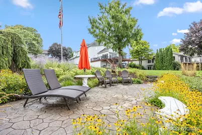 6574 Gran Via Drive NE, Rockford, MI 49341 - Photo 14