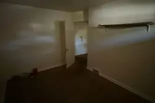 10727 Beaconsfield St, Detroit, MI 48224 - Photo 16