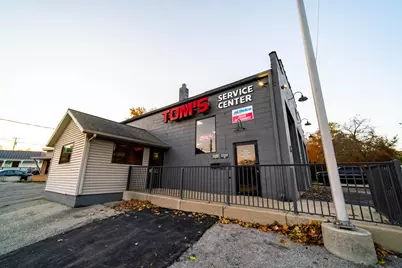 1608 Walker Avenue NW, Grand Rapids, MI 49504 - Photo 2