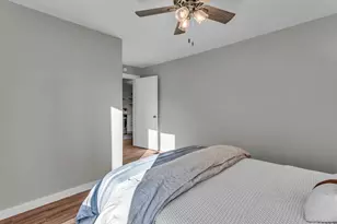 323 Sycamore St, Jackson, MI 49202 - Photo 18