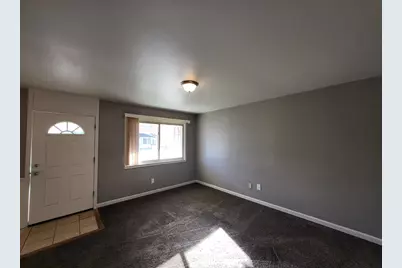 21813 Rosedale Street, Saint Clair Shores, MI 48080 - Photo 2