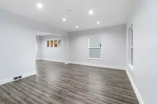 317 Orange St, Jackson, MI 49202 - Photo 8