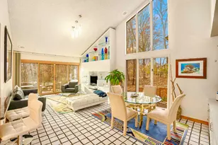 28485 S Harwich Ct, Farmington Hills, MI 48334 - Photo 12