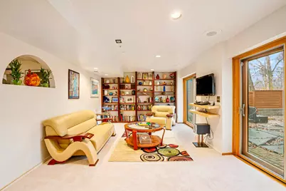 28485 S Harwich Court, Farmington Hills, MI 48334 - Photo 32