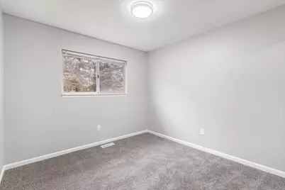 1735 Crestline Drive, Troy, MI 48083 - Photo 16