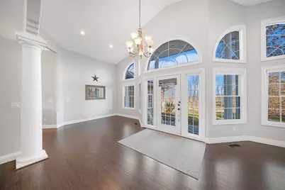 2718 Lindsey Road, Jackson, MI 49201 - Photo 2